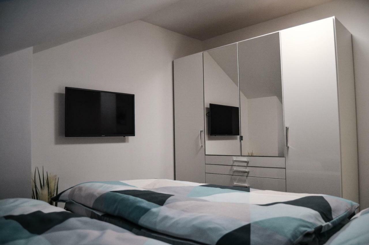 Apartamento Tannenblick-Franken Egloffstein Exterior foto