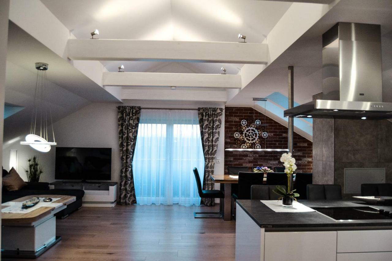 Apartamento Tannenblick-Franken Egloffstein Exterior foto
